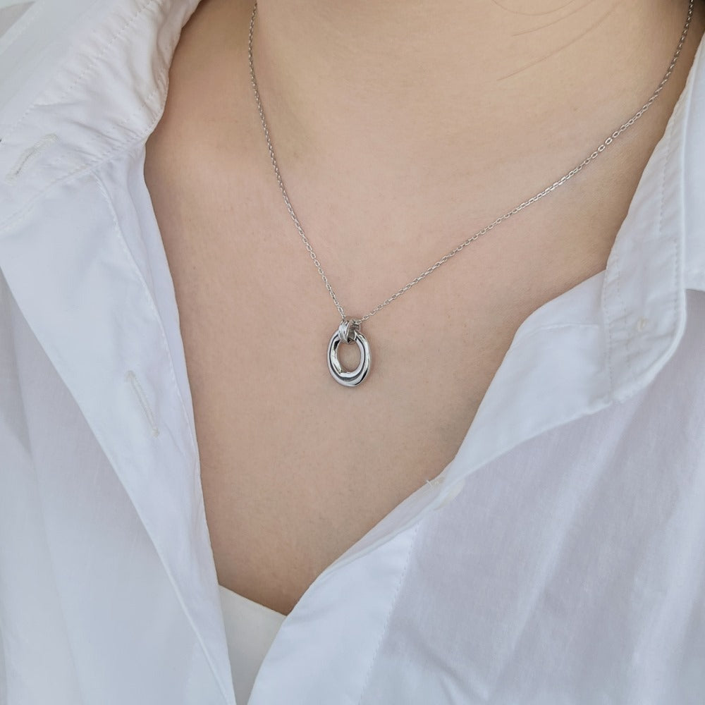 Oval Pendant Necklace