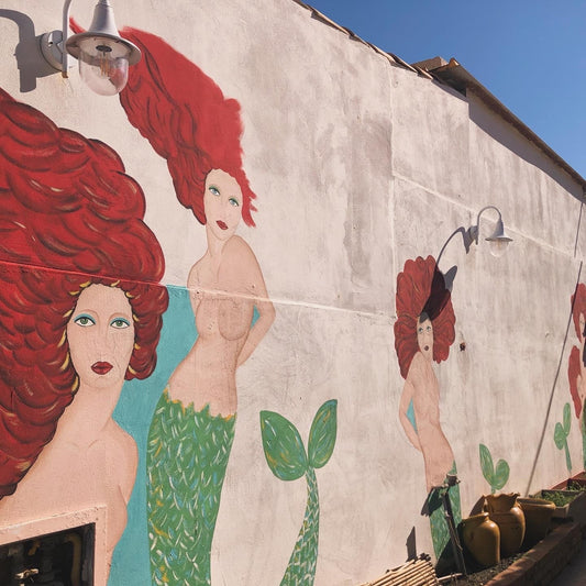 Why Jewelry Holds Emotion — The Hidden Meaning Behind Everyday Pieces