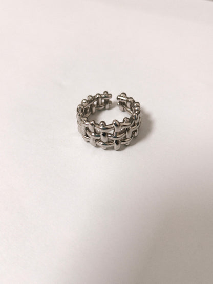 Grid Bold Ring