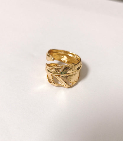 Whispering Leaf Ring