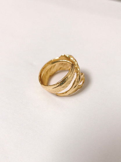 Whispering Leaf Ring