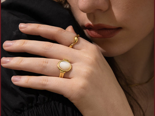 Golden Moonlit Aura Ring