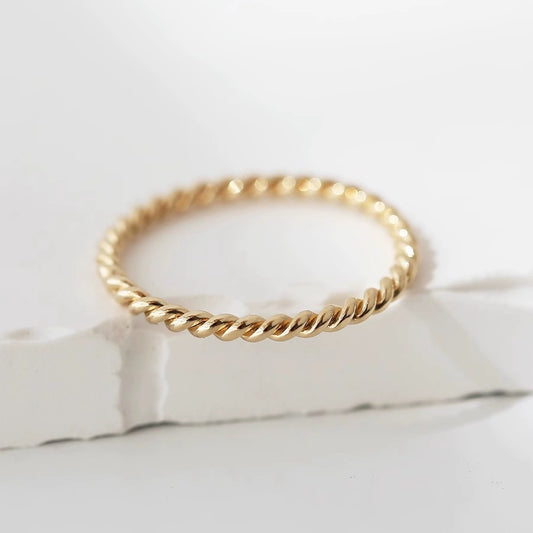 Twist Band Ring