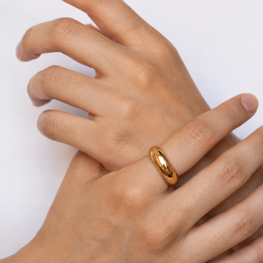 Bold Curved Band Ring