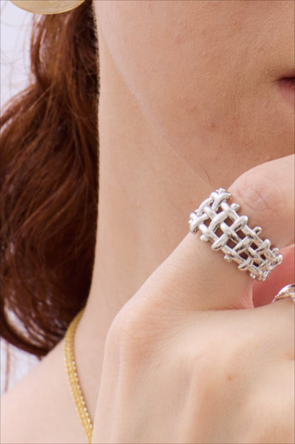 Grid Bold Ring